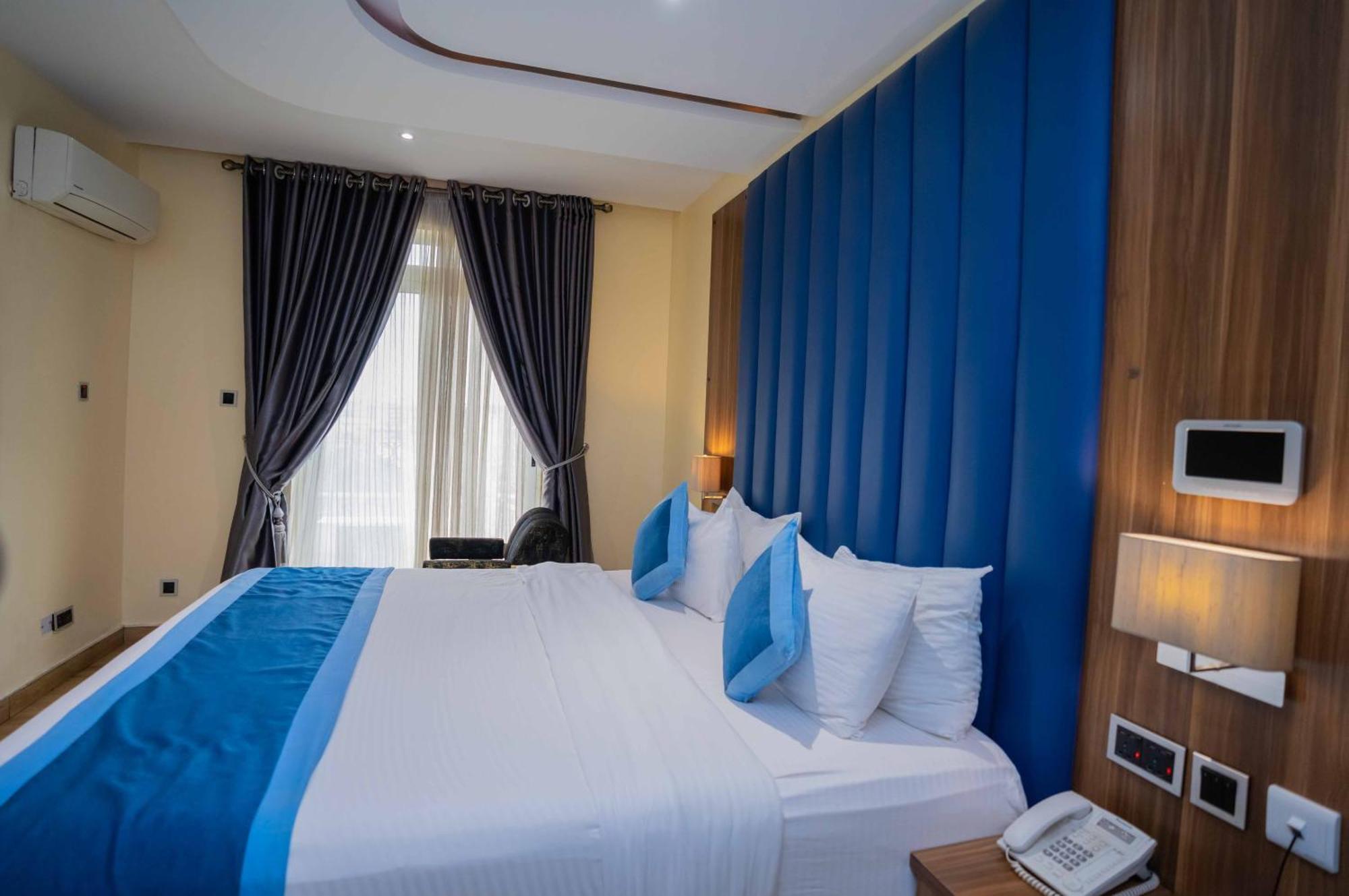 Watercress Hotels And Event Ikeja Exterior foto