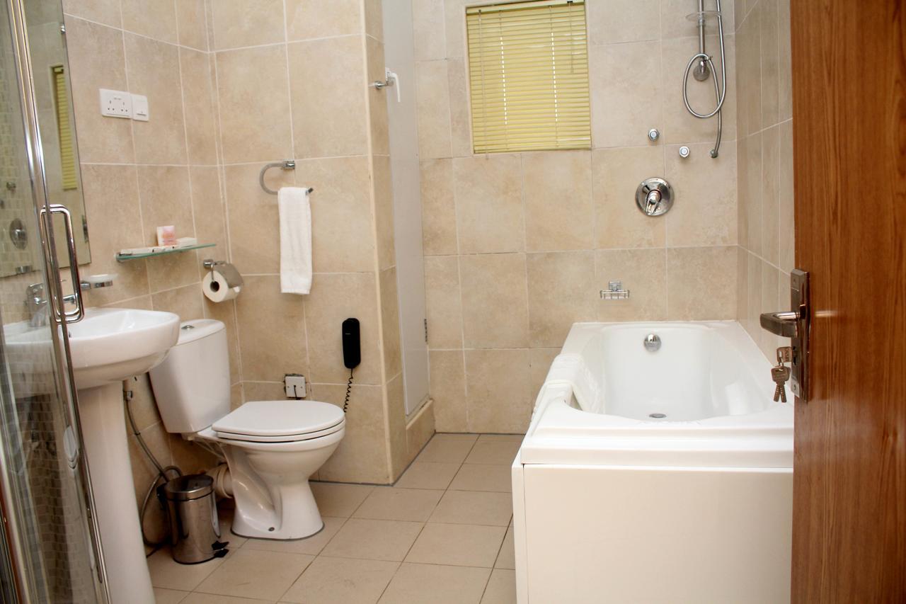 Watercress Hotels And Event Ikeja Exterior foto